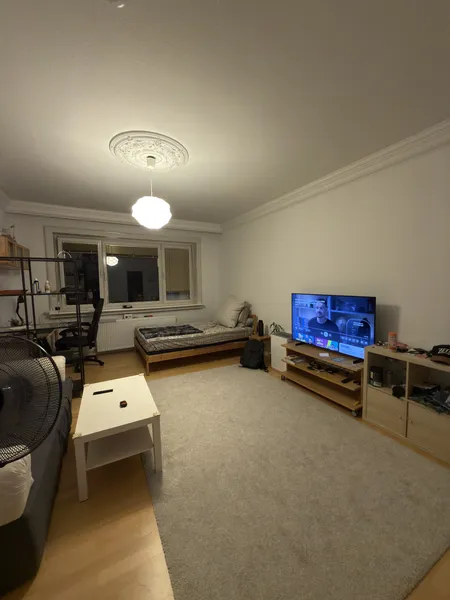 Subleting Cozy & Central Apartment on Birkenstraße | Available Sep 25 – Nov 11 — photo 1